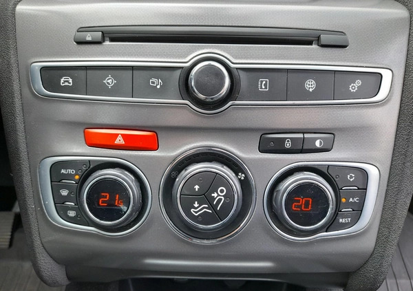Citroen C4 cena 41400 przebieg: 46684, rok produkcji 2016 z Sosnowiec małe 497